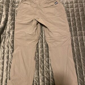 REI Tan Cargo Pants with Lightweight Fabric and Casual Design